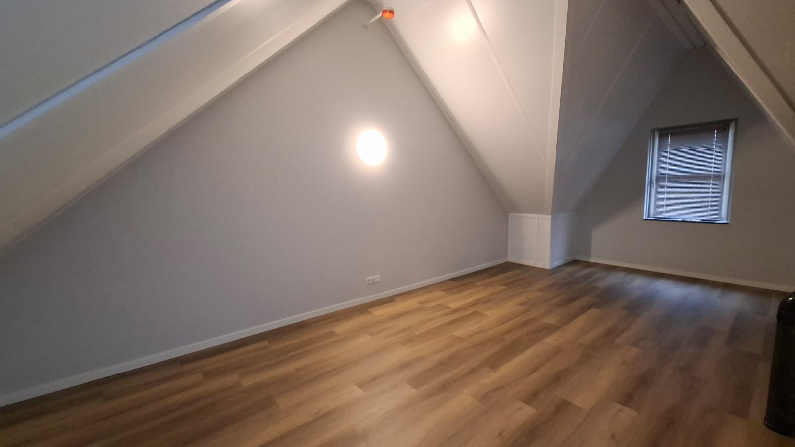 Zolderplaten Schilderen